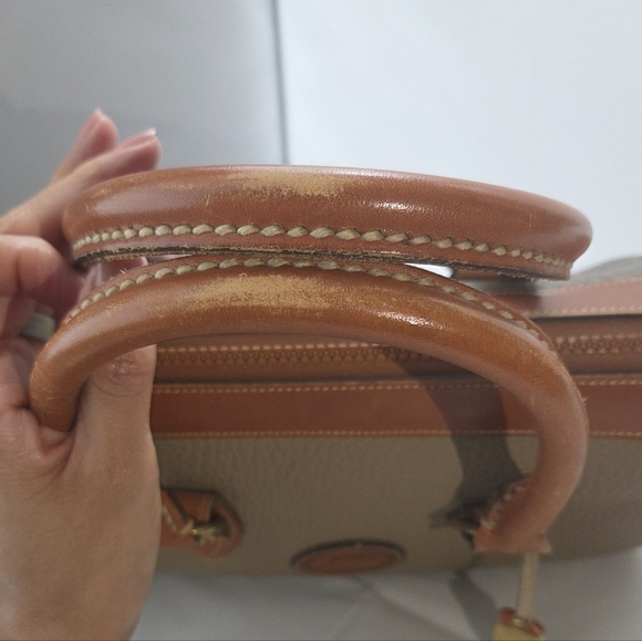 Dooney and Bourke Vintage Tan Leather Satchel - Picture 8 of 12